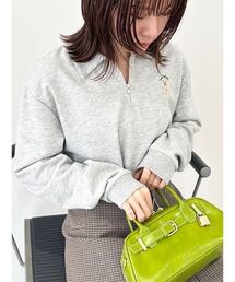 グレー クロップドスウェット トレーナー クロップド スウェット スウェット」に該当するトップス（グレー