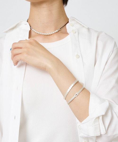 collex（コレックス）の「【Ljud/ユード】ハートブラスバングル（バングル/リストバンド・レディース・ゴールド/シルバー・フリー）」の4枚目の写真