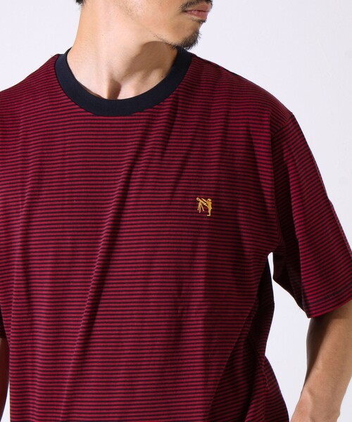 GLOSTER(グロスター)の「【GLOSTER/グロスター】BOY刺繍入り ボーイフレンドTシャツ(Tシャツ/カットソー・メンズ・ブルー系その他7/ダークネイビー/ピンク系その他3/ホワイト・M/L/S)」の4枚目の写真