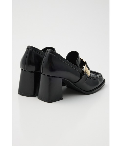 rienda（リエンダ）の「チェーン付きスリムトゥローファーパンプス  靴（ローファー・レディース・ブラウン/ブラック・SMALL/MEDIUM/LARGE）」の6枚目の写真