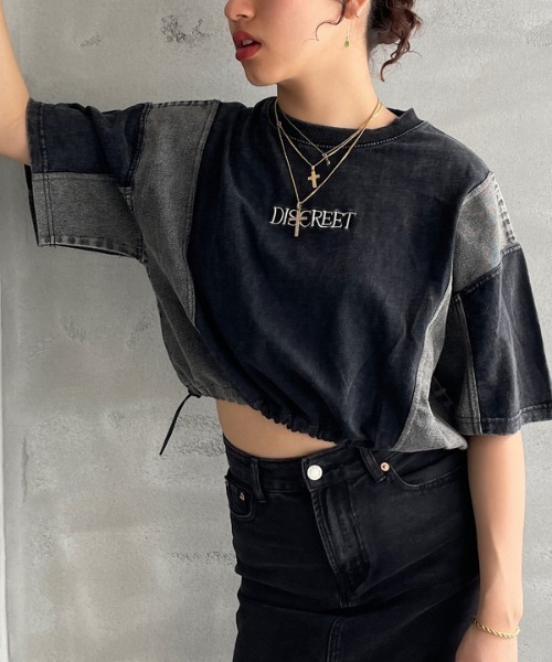 ROGER AND RAW（ロジャーアンドロウ）の「デニムドッキングショートTシャツ（Tシャツ/カットソー・レディース・ブラック/ホワイト/スミクロ・FREE）」の13枚目の写真