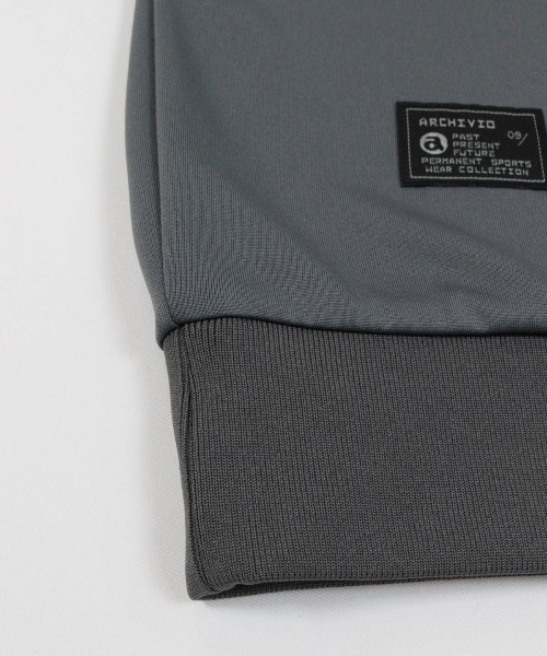 archivio(アルチビオ)の「<MENS>【メンズ】UV速乾モックネックプルオーバー(Tシャツ/カットソー・メンズ・ライトブルー/ホワイト/ブラック/グレー・LL/M/L)」の10枚目の写真
