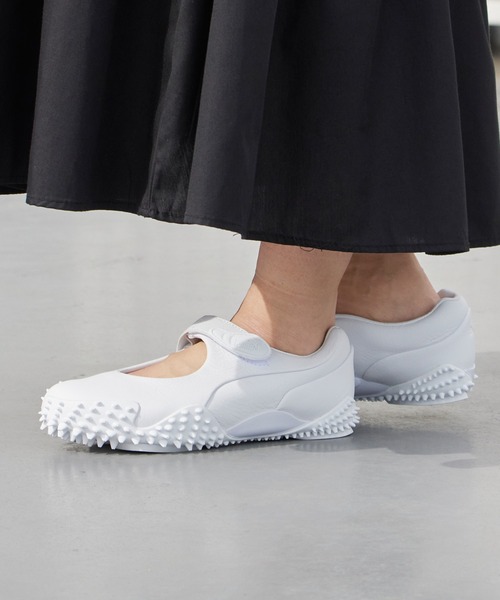 PUMA(プーマ)の「PUMA/プーマ MOSTRO FEY LTH モストロ フェイ レザー スニーカー 秋 秋服 2026年秋冬(スニーカー・レディース・ブラック/ホワイト・28/27/26/25/24/23/23.5/24.5)」の22枚目の写真