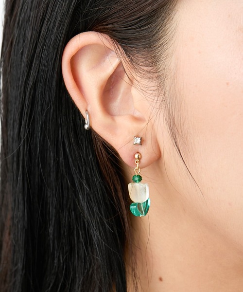 Casselini（キャセリーニ）の「Casselini(キャセリーニ)クリアチューリップピアス（ピアス（両耳用）・レディース・イエロー/クリア/レッド・FREE）」の4枚目の写真