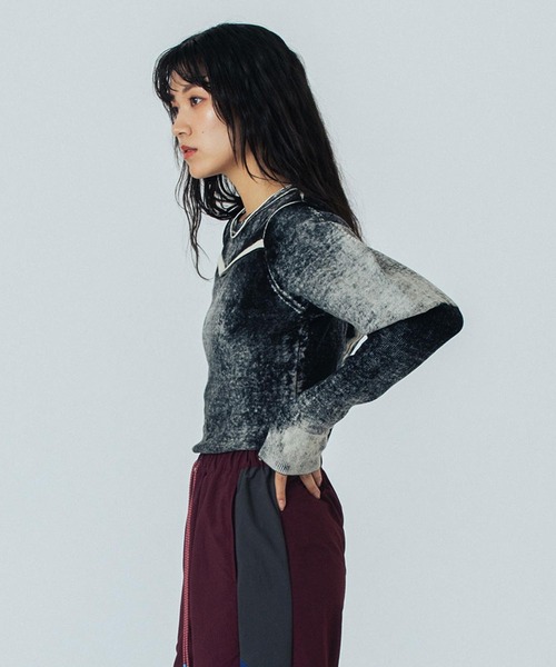 ROSE BUD(ローズバッド)の「(mici)VOLUME SLEEVE KNIT TOP(ニット/セーター・レディース・ブラック/ブルー・ONE SIZE)」の3枚目の写真