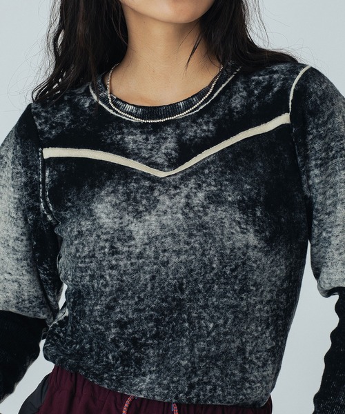 ROSE BUD(ローズバッド)の「(mici)VOLUME SLEEVE KNIT TOP(ニット/セーター・レディース・ブラック/ブルー・ONE SIZE)」の5枚目の写真