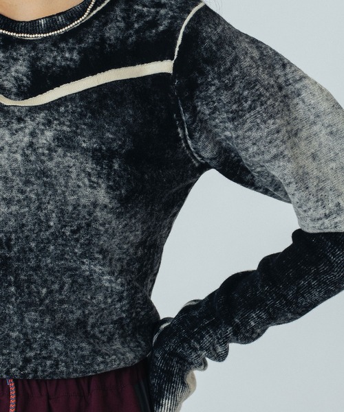 ROSE BUD(ローズバッド)の「(mici)VOLUME SLEEVE KNIT TOP(ニット/セーター・レディース・ブラック/ブルー・ONE SIZE)」の8枚目の写真