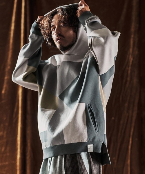 ANGENEHM（アンゲネーム）の「mpa3885-Jacquard Block Color Hoodie -Airy Yarn Sweater- ニットフーディー(AG05-014acf)（パーカー・メンズ・ブラック/ライトグレー/ネイビー・L/M/S）」の2枚目の写真