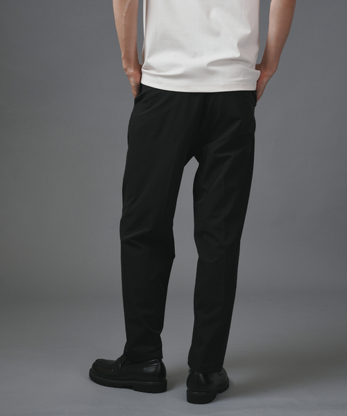 B.C STOCK(ベーセーストック)の「〈Breeze Func〉ブリーズファンク リラックスフィットスラックス(スラックス・メンズ・ネイビー/チャコールグレー/ブラック・LARGE/MEDIUM)」の8枚目の写真