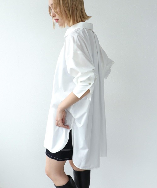 Three Four Time(スリーフォータイム)の「ピンタックビッグシャツ(シャツ/ブラウス・レディース・ホワイト/ネイビー・FREE)」の5枚目の写真