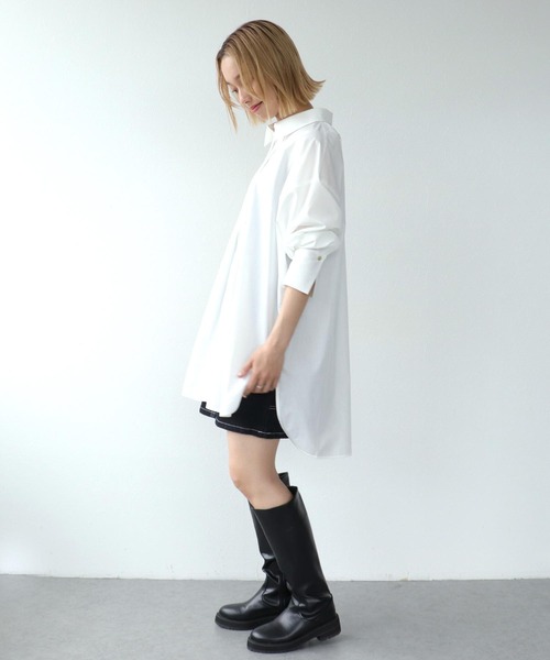 Three Four Time(スリーフォータイム)の「ピンタックビッグシャツ(シャツ/ブラウス・レディース・ホワイト/ネイビー・FREE)」の7枚目の写真