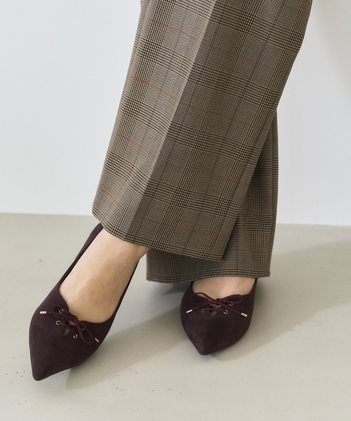 LE TALON（ルタロン）の「3.5cmレースアップパンプス（パンプス・レディース・ブラック/グレー/ボルドー・23.5cm/23cm/22.5cm/22cm/25cm/24.5cm/24cm）」の3枚目の写真