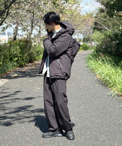 NANGA(ナンガ)の「NANGA×GrandPARK/ナンガ×グランドパーク別注オーロラダウンジャケット(ダウンジャケット/コート・メンズ・チャコールグレー/ベージュ/ブラック/グレー・LARGE/MEDIUM/X-LARGE)」の17枚目の写真