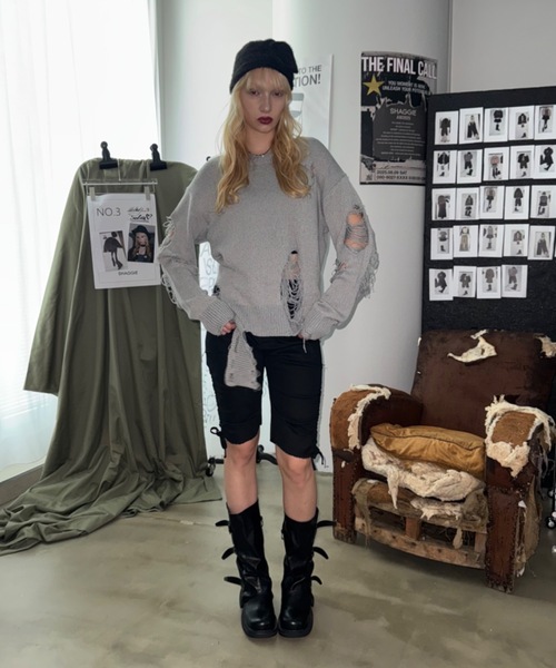 SHAGGIE（シャギー）の「バラ付きニット帽（ニットキャップ/ビーニー・レディース・ブラック/グレー・FREE）」の6枚目の写真