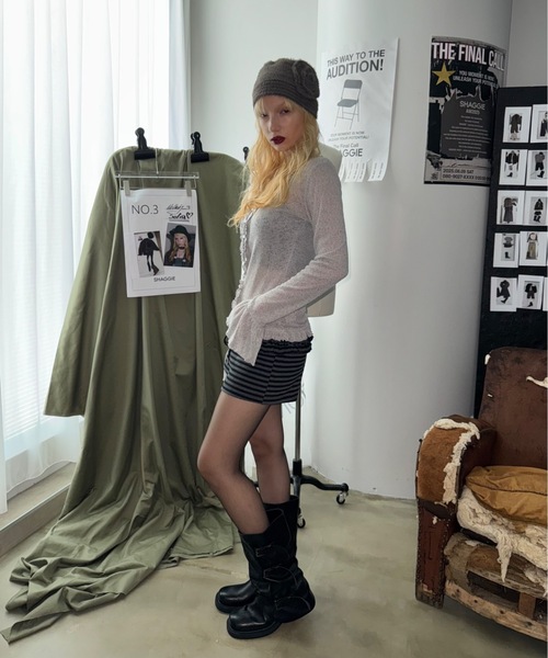 SHAGGIE（シャギー）の「バラ付きニット帽（ニットキャップ/ビーニー・レディース・ブラック/グレー・FREE）」の18枚目の写真