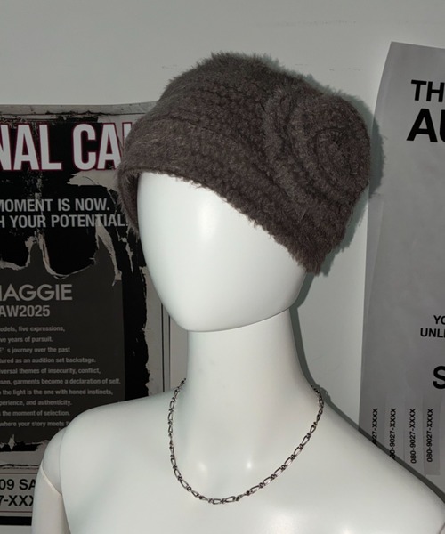 SHAGGIE（シャギー）の「バラ付きニット帽（ニットキャップ/ビーニー・レディース・ブラック/グレー・FREE）」の20枚目の写真