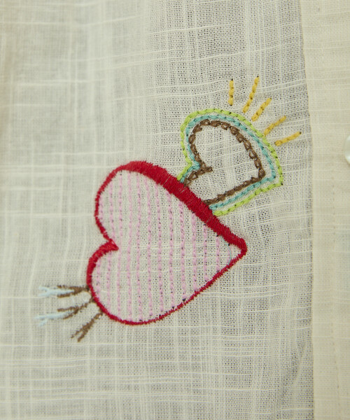 Freada（フリーダ）の「Freada/フリーダ モチーフ刺繍 柄シャツ（シャツ/ブラウス・レディース・ホワイト/スミクロ・ONE SIZE）」の21枚目の写真