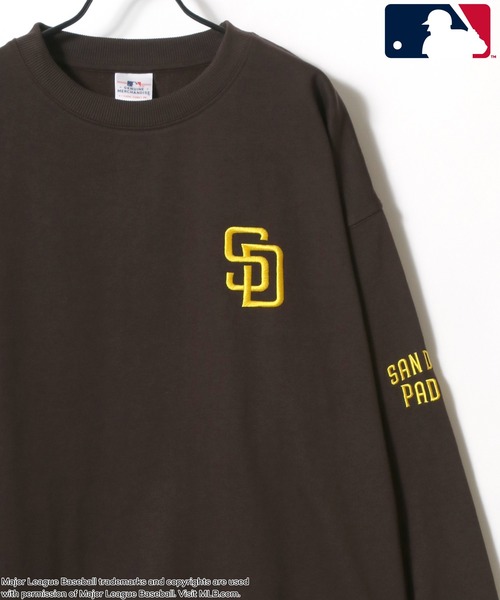 MLB（メジャーリーグベースボール）の「MLB/メジャーリーグベースボール オーバーサイズ 裏起毛 ロゴ ワッペン ワンポイント刺繍 スウェット トレーナー/レディース メンズ（スウェット・レディース・ブラック/アッシュグレー/ネイビー/ブラウン・M/L/LL）」の7枚目の写真