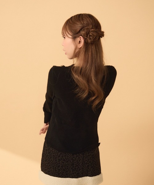 TITTY&CO.(ティティーアンドコー)の「レースカーディガン(カーディガン/ボレロ・レディース・ブラック/ベージュ/ブルー/ラベンダー・FREE)」の7枚目の写真