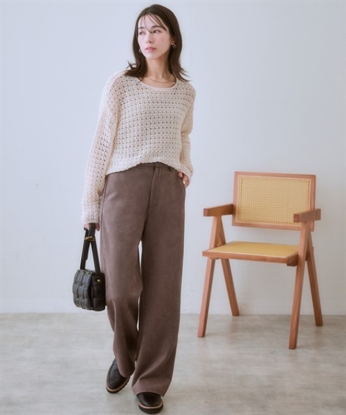 nissen（ニッセン）の「スウェード調ストレートパンツ＜大きいサイズ有＞（その他パンツ・レディース・ブラック/モカ/キナリ・S/M/L/LL）」の8枚目の写真