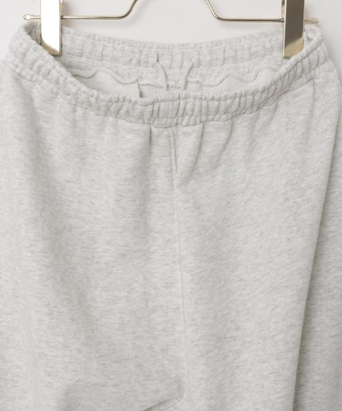 ANME(アンメ)の「スウェットカーゴパンツ(スウェットパンツ・レディース・オートミール/ブラック・M/L/XL)」の6枚目の写真