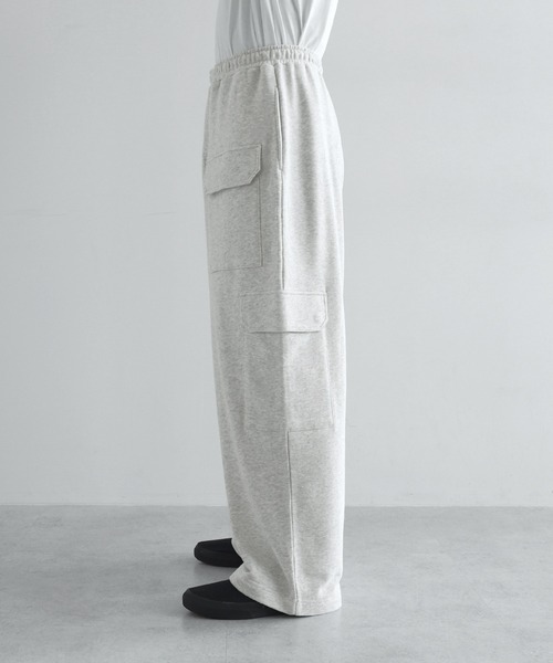 ANME(アンメ)の「スウェットカーゴパンツ(スウェットパンツ・レディース・オートミール/ブラック・M/L/XL)」の15枚目の写真