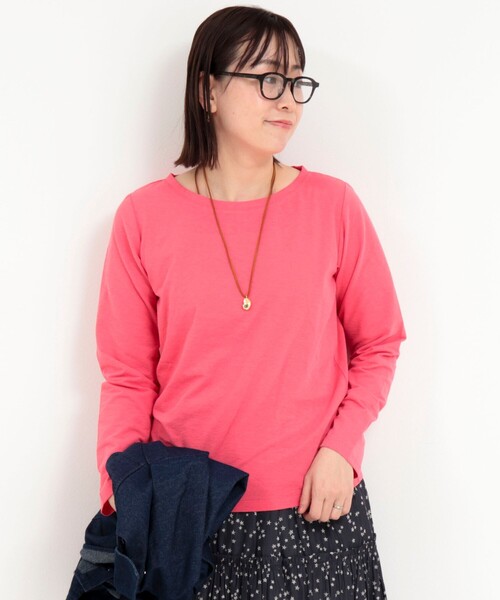 fredy couleur（フレディクルール）の「パール釦開き麻調長袖カットソー（Tシャツ/カットソー・レディース・グレイッシュベージュ/オフホワイト/チャコールグレー/ピンク・38）」の4枚目の写真