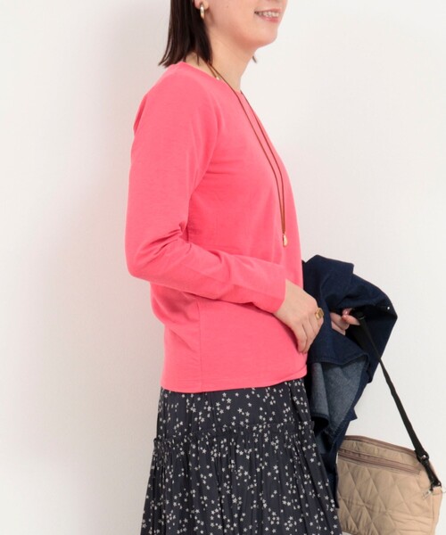 fredy couleur（フレディクルール）の「パール釦開き麻調長袖カットソー（Tシャツ/カットソー・レディース・グレイッシュベージュ/オフホワイト/チャコールグレー/ピンク・38）」の21枚目の写真