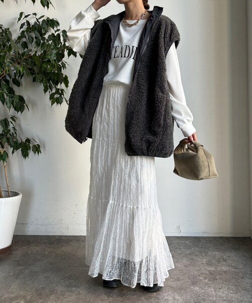 DouDou（ドゥドゥ）の「【WEB限定】リバーシブルボアベスト（ベスト・レディース・ベージュ/グレー・FREE）」の6枚目の写真