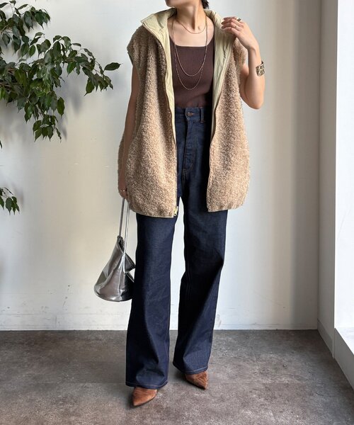 DouDou（ドゥドゥ）の「【WEB限定】リバーシブルボアベスト（ベスト・レディース・ベージュ/グレー・FREE）」の15枚目の写真