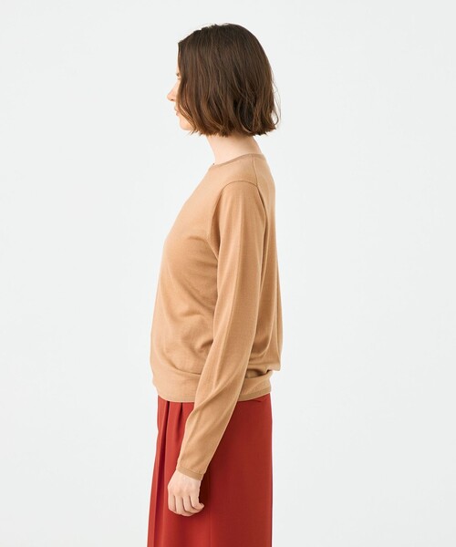 BALLSEY(ボールジィ)の「シルケットウール クルーネックプルオーバー(ニット/セーター・レディース・ベージュ/グレー/ブラック・S)」の8枚目の写真