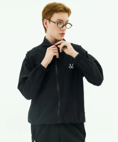 MUCENT(ムセント)の「◇MUCENT◇ブランド直輸入正規品/MUCENT ファレル ウィンドブレーカー(ユニセックス) MUCENT FARRELL WINDBREAKER (UNISEX)(ナイロンジャケット・レディース・ブラック・FREE)」の3枚目の写真