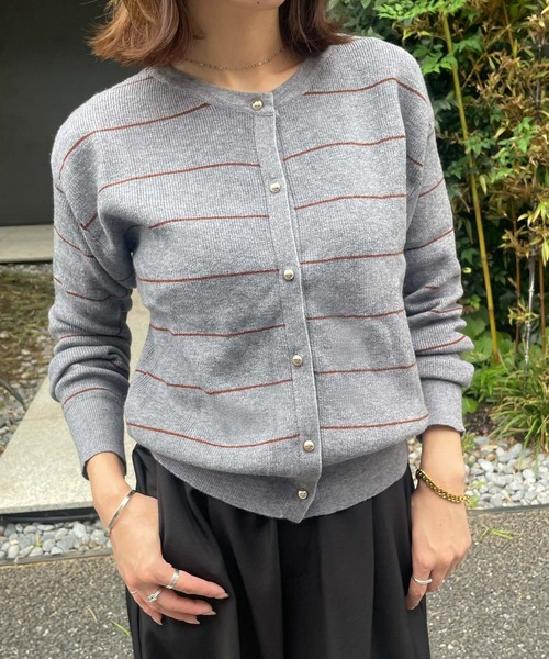 Ampirula（アンピルーラ）の「ニット 長袖 トップス ニットカーディガン 秋冬 秋 ボーダー レディース 前開き（カーディガン/ボレロ・レディース・ブラウン/ネイビー/グレー・FREE）」の2枚目の写真