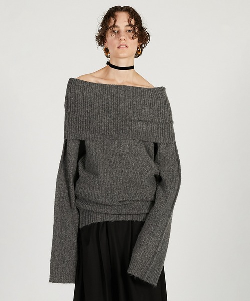 新品タグ付　PRANK PROJECT オフショルトップス 新品タグ付 PRANK PROJECT オフショルトップス