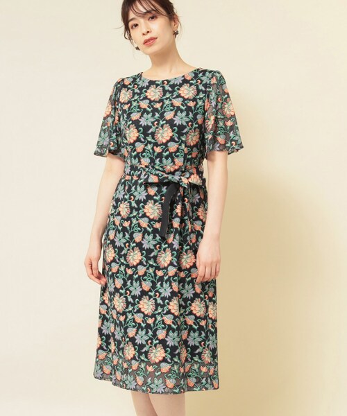 Sunauna（スーナウーナ）の「【オパール加工レース／リボン付き】フィット＆フレアワンピース（ワンピース・レディース・グリーン系その他2/ブラック系・40/38/36）」の14枚目の写真