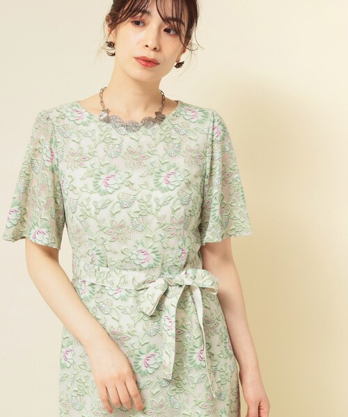 Sunauna（スーナウーナ）の「【オパール加工レース／リボン付き】フィット＆フレアワンピース（ワンピース・レディース・グリーン系その他2/ブラック系・40/38/36）」の19枚目の写真
