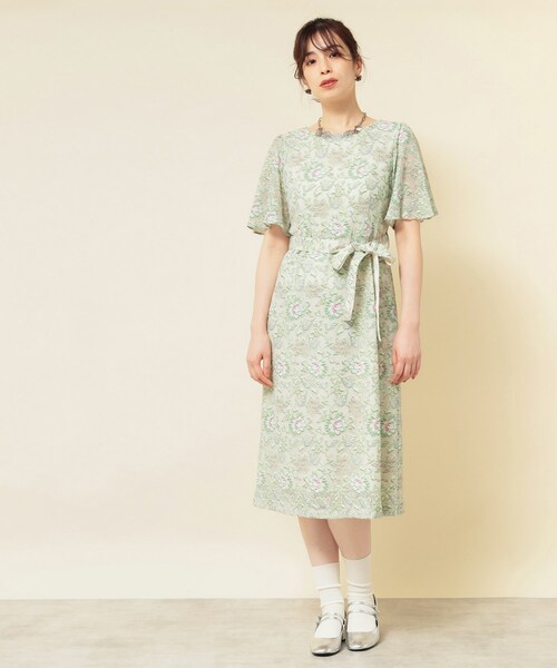 Sunauna（スーナウーナ）の「【オパール加工レース／リボン付き】フィット＆フレアワンピース（ワンピース・レディース・グリーン系その他2/ブラック系・40/38/36）」の11枚目の写真