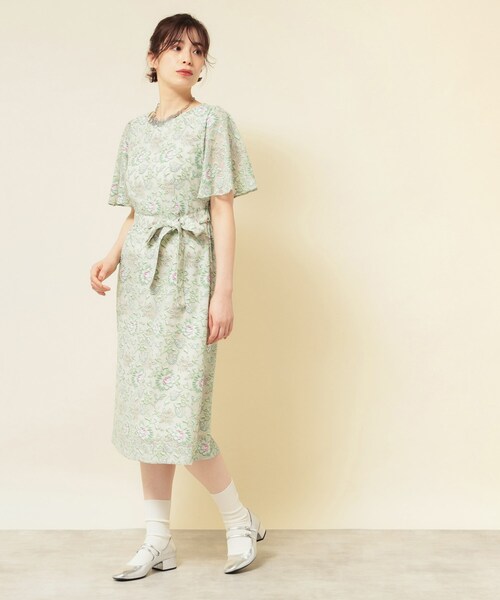 Sunauna（スーナウーナ）の「【オパール加工レース／リボン付き】フィット＆フレアワンピース（ワンピース・レディース・グリーン系その他2/ブラック系・40/38/36）」の6枚目の写真