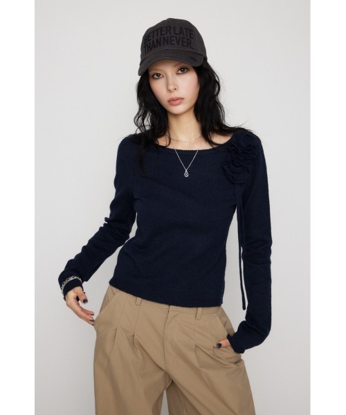 LAGUA GEM(ラグアジェム)の「FLOWER MOTIF ニット(ニット/セーター・レディース・チャコールグレー/バーガンディー/ネイビー・FREE)」の10枚目の写真