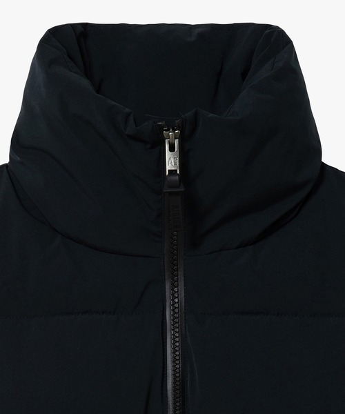 AIGLE(エーグル)の「撥水 PRIMALOFT プリマロフト中綿 インサレーション ノースリーブパフベスト(ダウンベスト・レディース・ブラック・36/38/40)」の3枚目の写真