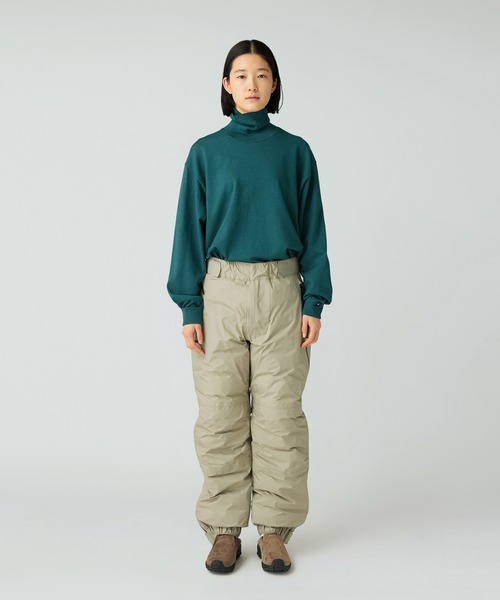 Snow Peak(スノーピーク)の「Snow Peak / Washable Wool Turtleneck Knit ウォッシャブルウールタートルネックニット(ニット/セーター・メンズ・グリーン/オレンジ/ブラック・XL/S/M/L)」の11枚目の写真