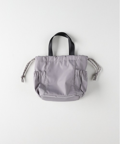 Right-on(ライトオン)の「【HONEYSUCKLE ROSE】きれいめミニ巾着 2WAYショルダー (ハンドバッグ / 斜めがけ / コンパクト)(ショルダーバッグ・レディース・ブラック×ホワイト/グレー/ブラック・ONE SIZE)」の8枚目の写真