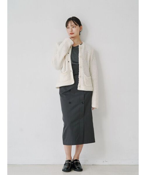 TONAL(トーナル)の「パールラインニットジャケット(ノーカラージャケット・レディース・オフホワイト/グレー/ブラック・MEDIUM)」の14枚目の写真