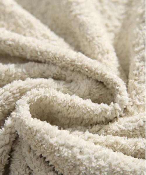 U:UME（ユーム）の「Fluffy Fur Stitching Sweat（Tシャツ/カットソー・メンズ・アイボリー/ブラック・MEDIUM/LARGE/X-LARGE/XX-LARGE）」の6枚目の写真