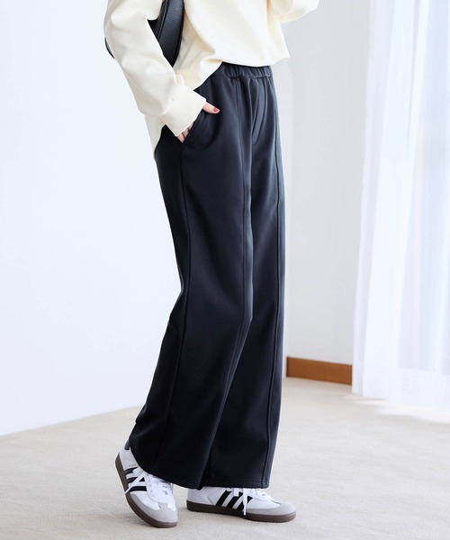 alotta(アロッタ)の「《カットツイル×裏起毛》あったかセミワイドパンツ ショート丈(その他パンツ・レディース・ブラック/ブラウン/ダークブラウン/ネイビー・LL/L/M)」の8枚目の写真