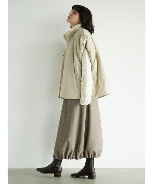 FIKA.(フィーカ)の「Nylon padded stand collar vest(ベスト・レディース・ベージュ/ミント/ブラック・MEDIUM)」の11枚目の写真