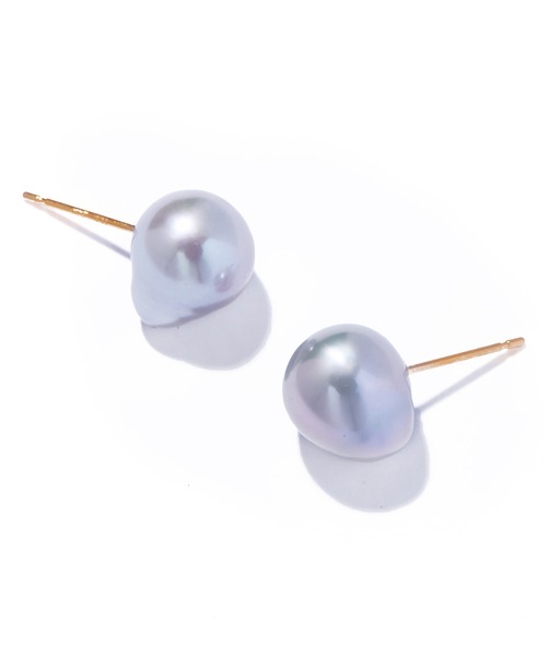 les bonbon(ルボンボン)の「【les bon bon】organic pearl stud pierce GY/オーガニック パール スタッド ピアス BOB898(ピアス(両耳用)・レディース・ゴールド・FREE)」の2枚目の写真