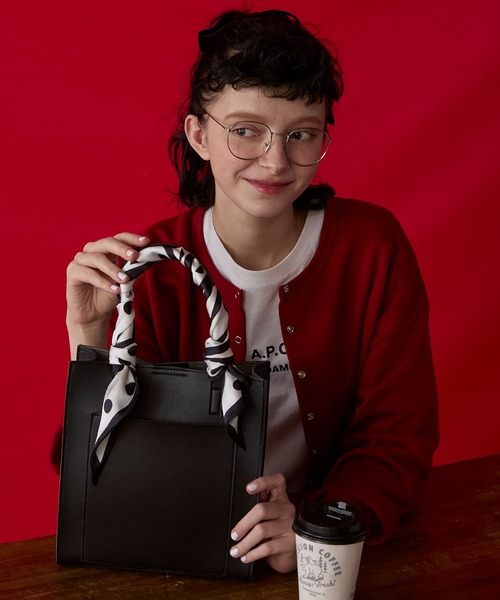 BONLECILL Marche(ボンルシールマルシェ)の「【BONLECILL Marche】2wayスクエアショルダーバッグ/トートバッグ(ショルダーバッグ・レディース・アイボリー/ブラック/ブラウン・FREE)」の15枚目の写真