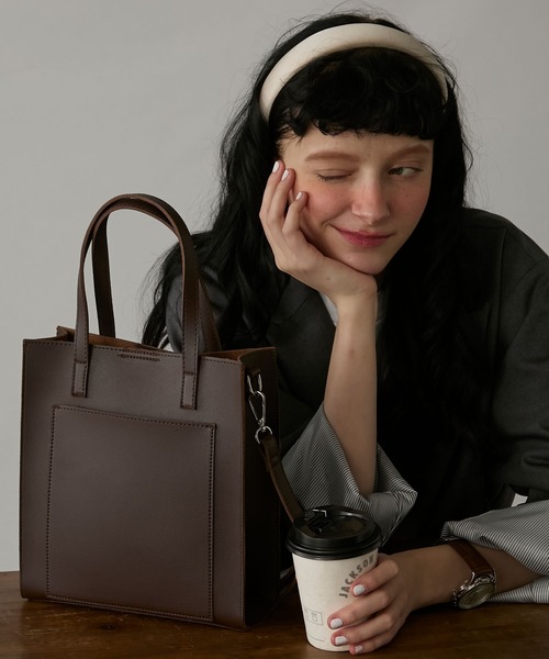 BONLECILL Marche(ボンルシールマルシェ)の「【BONLECILL Marche】2wayスクエアショルダーバッグ/トートバッグ(ショルダーバッグ・レディース・アイボリー/ブラック/ブラウン・FREE)」の20枚目の写真