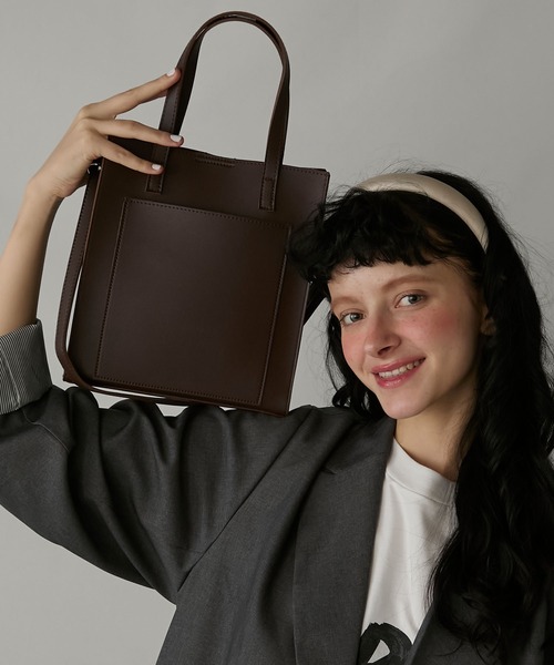 BONLECILL Marche(ボンルシールマルシェ)の「【BONLECILL Marche】2wayスクエアショルダーバッグ/トートバッグ(ショルダーバッグ・レディース・アイボリー/ブラック/ブラウン・FREE)」の21枚目の写真